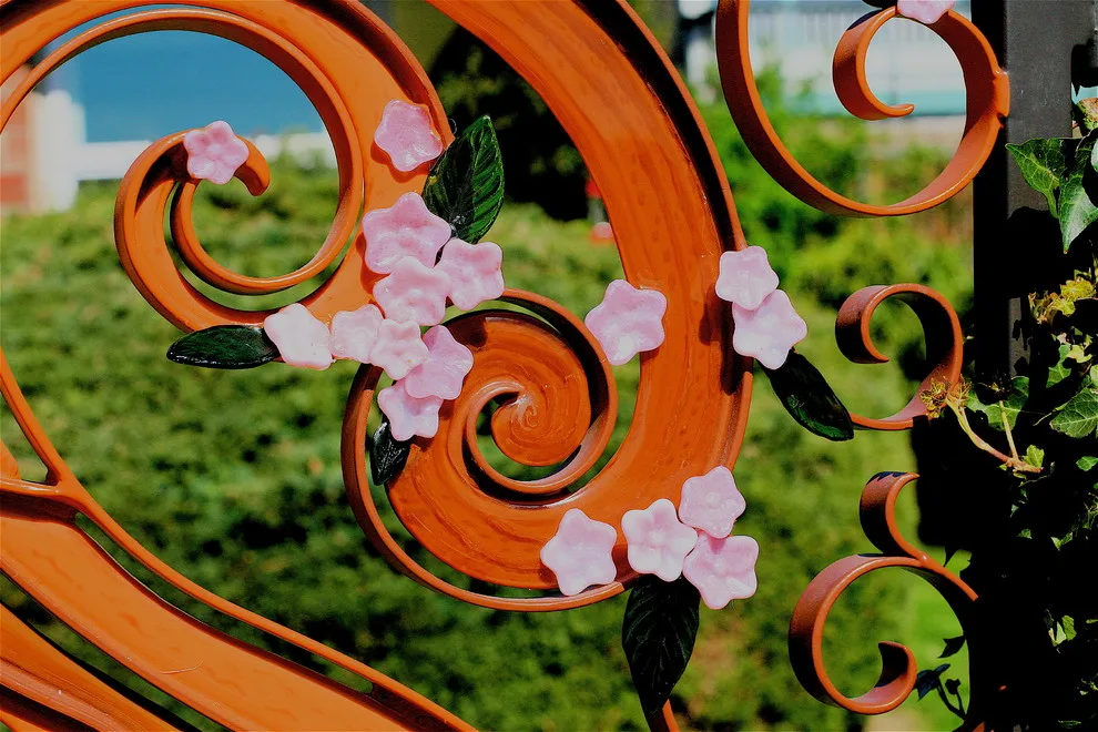 Sakura Tree Garden Entrance by Carbon & Sand - Photo 3
