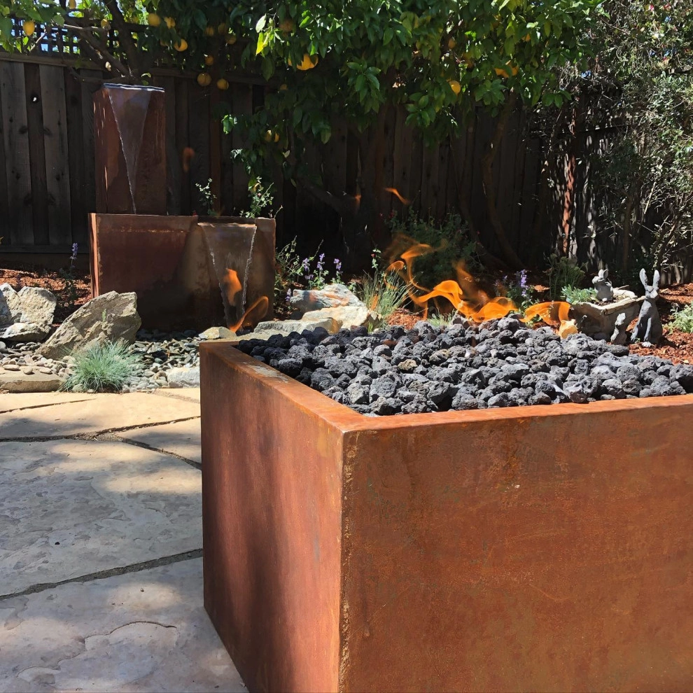 Featured Projects by Bay Maples Wild California Gardens - Photo 8