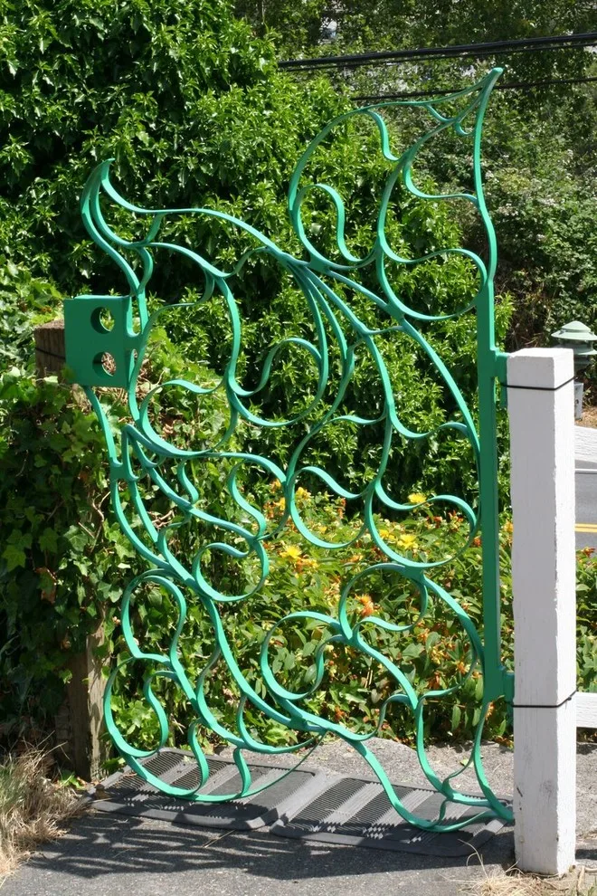 Foliage Entrance Gate by Carbon & Sand - Photo 4
