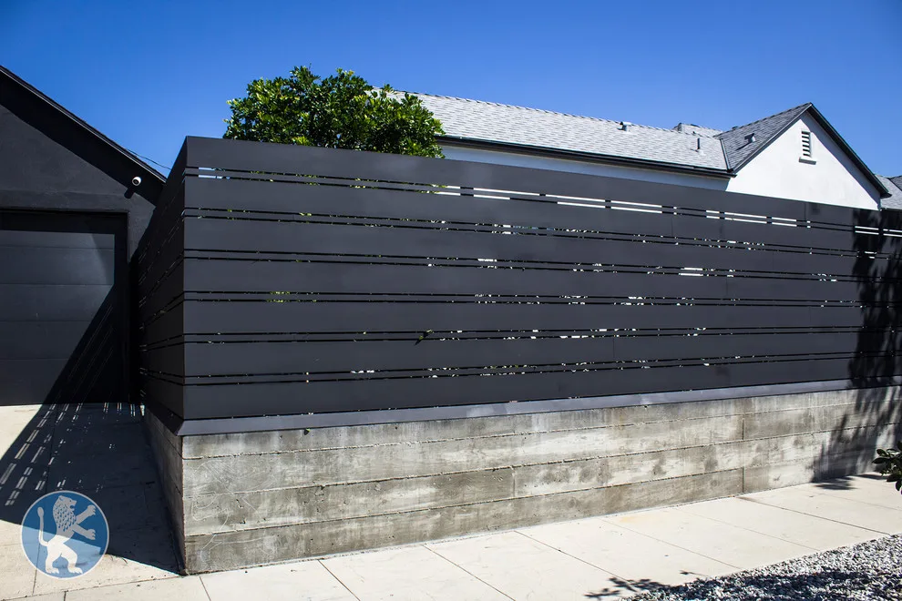 Perfect Garage Doors And Gates Inc. - Photo 12