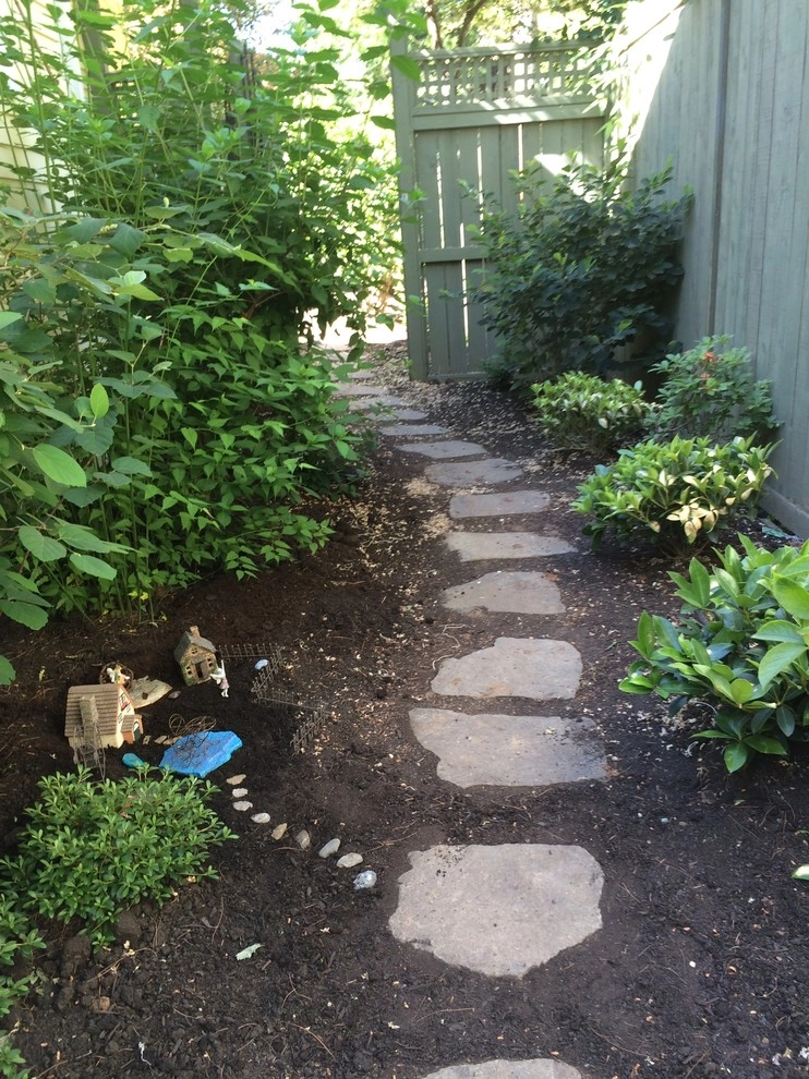 Madrona Pocket - A Designer's Display Garden by The Garden Angels Landscape Design & Consulting - Photo 3