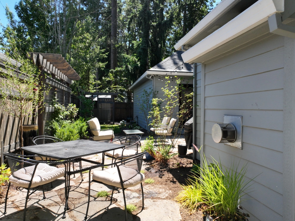 A Naturalistic Garden Retreat by The Garden Angels Landscape Design & Consulting - Photo 8