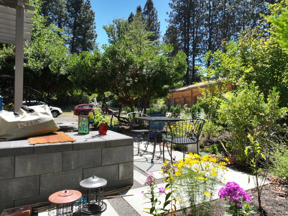 Songbird & Pollinator Garden by The Garden Angels Landscape Design & Consulting - Photo 8