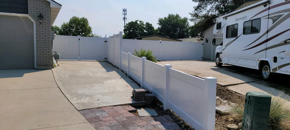 Sonrise Fence - Photo 6