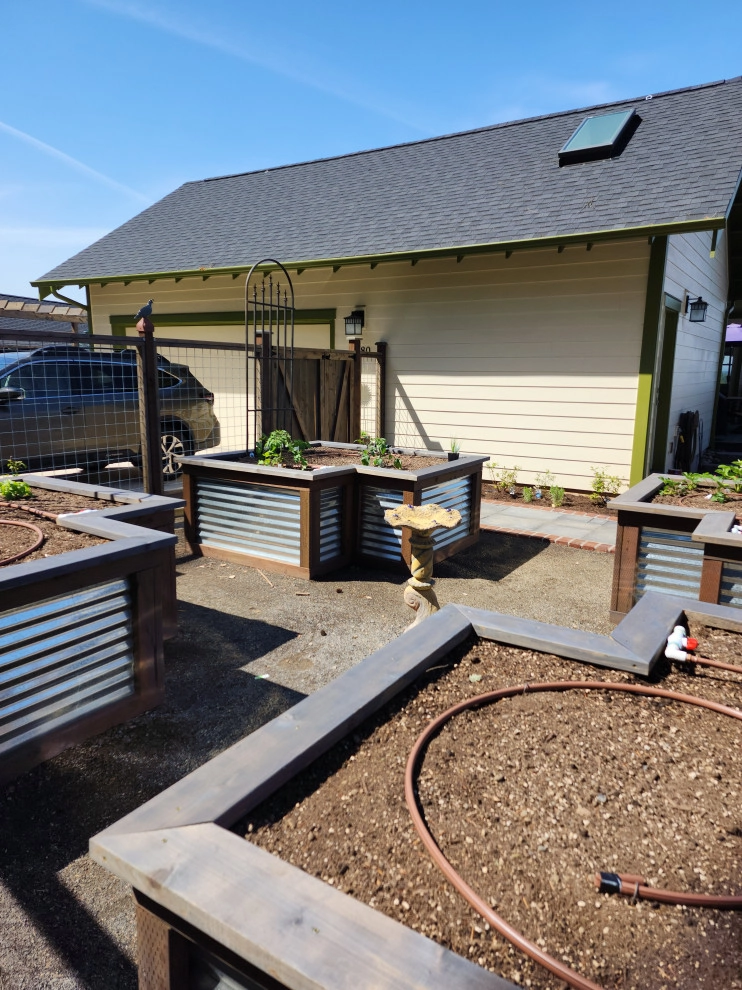 Precipitous Slope Treatment by The Garden Angels Landscape Design & Consulting - Photo 7