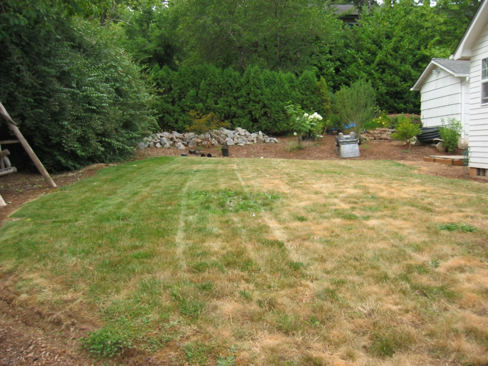 Madrona Pocket - A Designer's Display Garden by The Garden Angels Landscape Design & Consulting - Photo 8