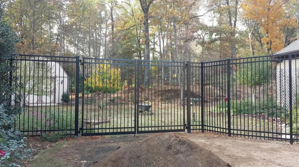 D & D Fence Co - Photo 2