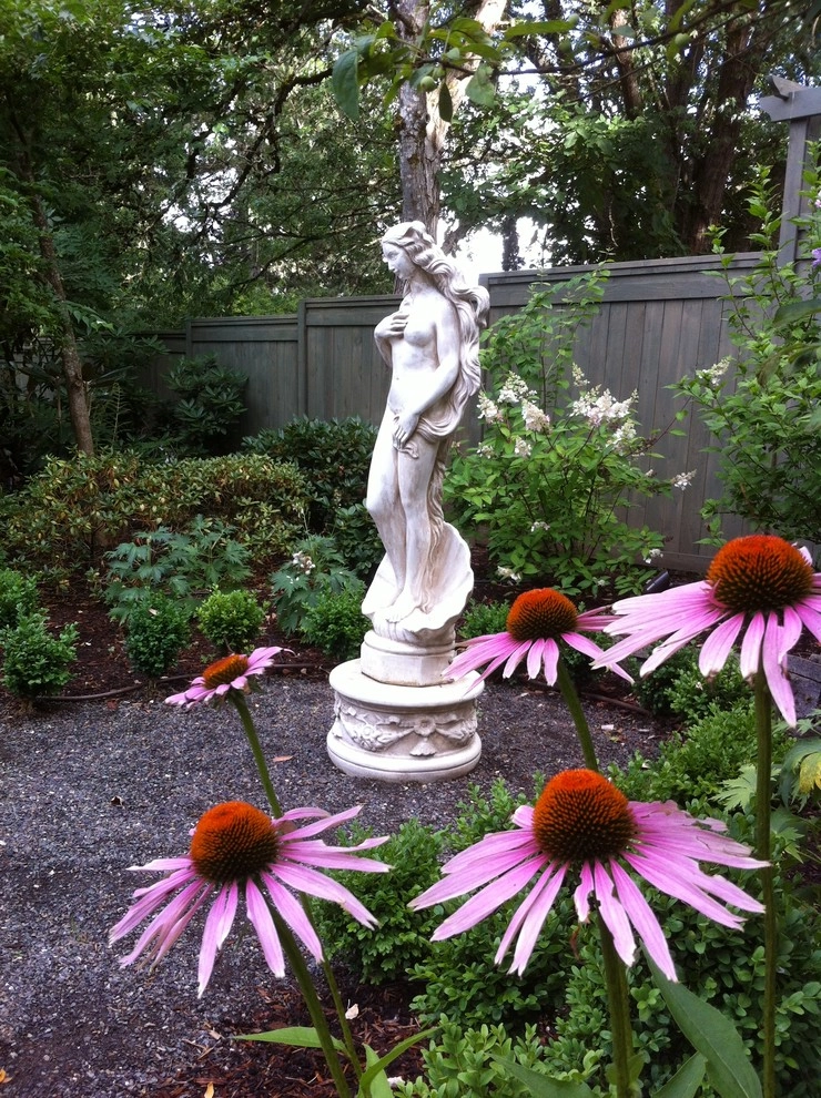 Madrona Pocket - A Designer's Display Garden by The Garden Angels Landscape Design & Consulting - Photo 7