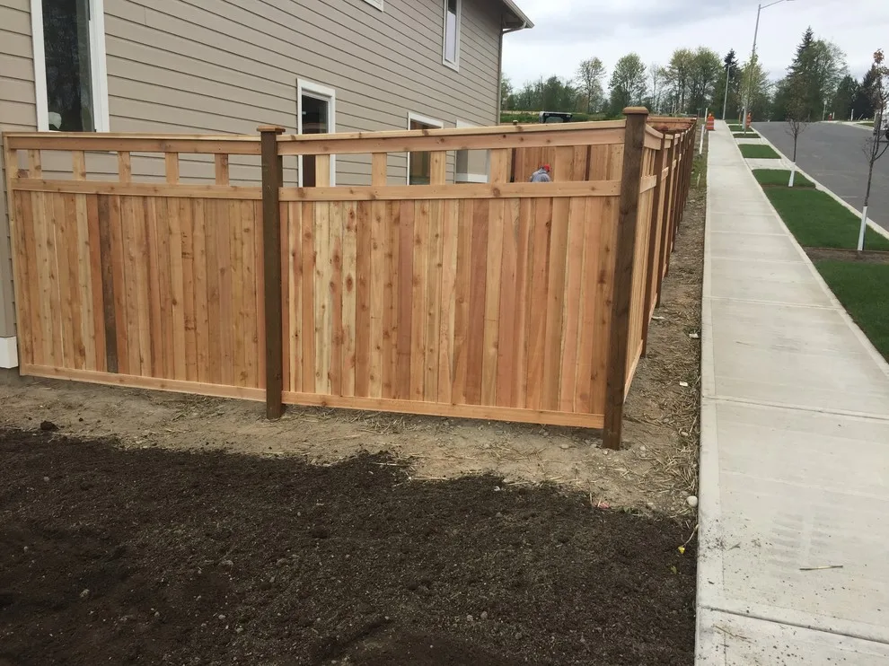 Western Pacific Fence - Photo 6