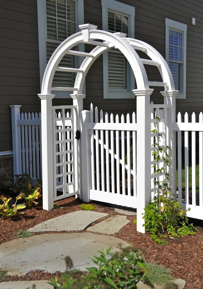 Exterior Decoration by Penn Fencing Inc - Photo 19