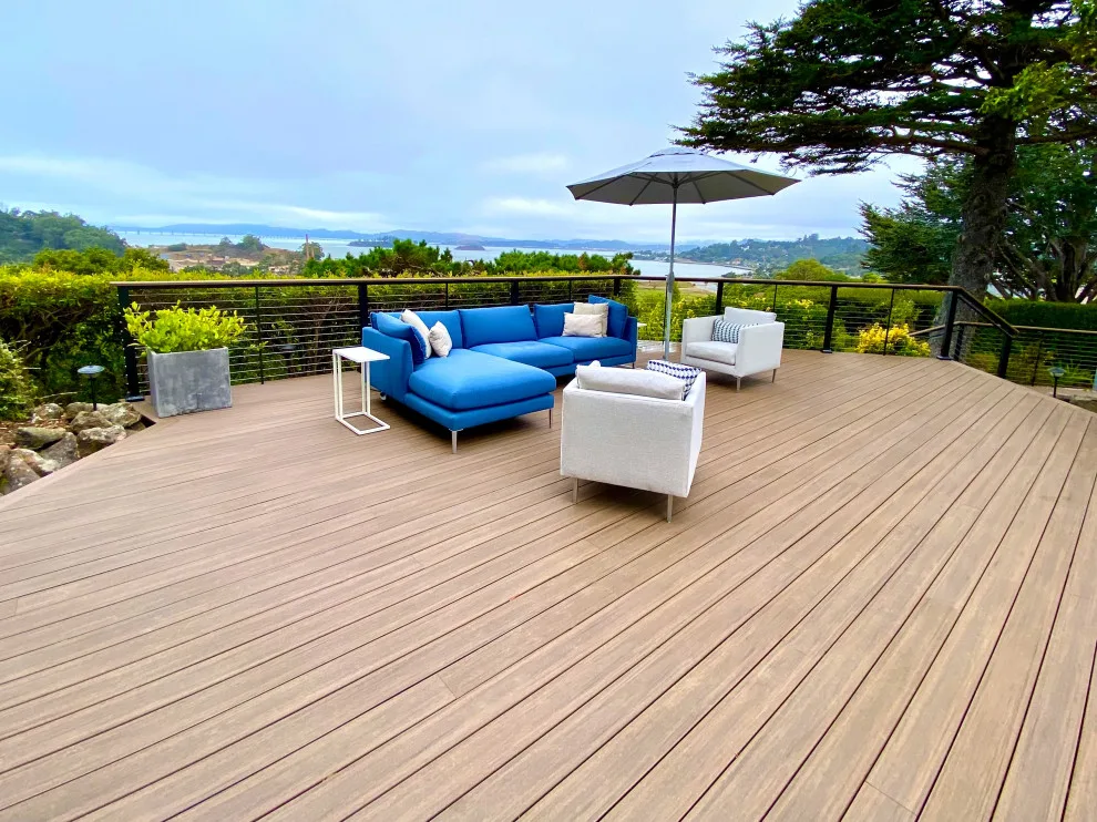 Alfresco Space with a Scenic Perspective by Clough Construction - Photo 2