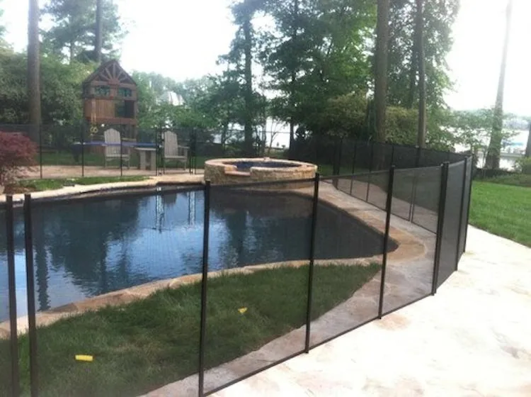 Carolina Wood Fence - Photo 6