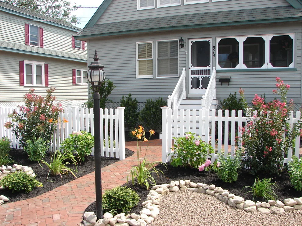 Homestead Fence Co. - Photo 4