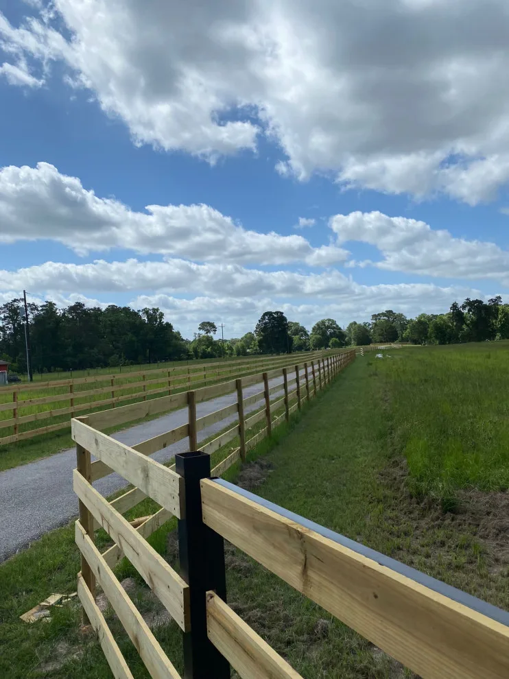Ranch Barrier and Estate Entrance by My Garage And Gates - Photo 7