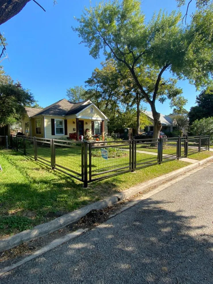 Unique Initiatives by My Garage And Gates - Photo 7