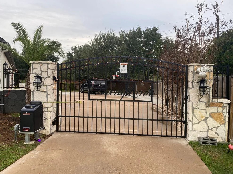 Unique Initiatives by My Garage And Gates - Photo 57