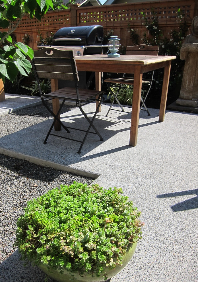 Cozy Irvington Back Yard by Becky Bourdeau Designs Inc - Photo 7