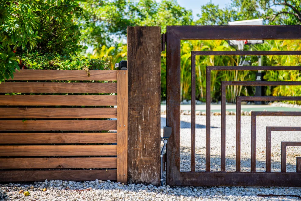 Turner Personalized Fencing by Freedom Fence & Aluminum - Photo 2