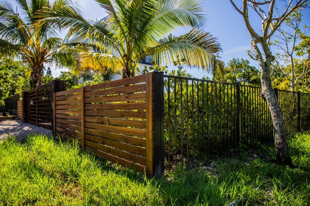 Freedom Fence & Aluminum - Photo 3