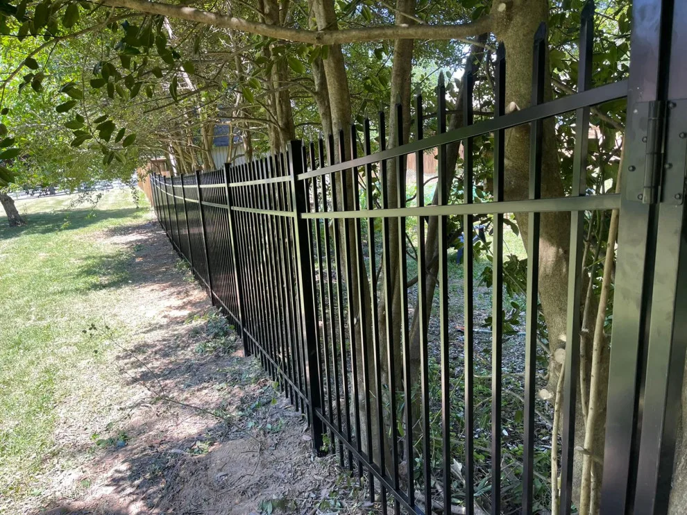 United Tree Professional Services LLC 7 by Morales Fence Installation & Repair - Photo 6