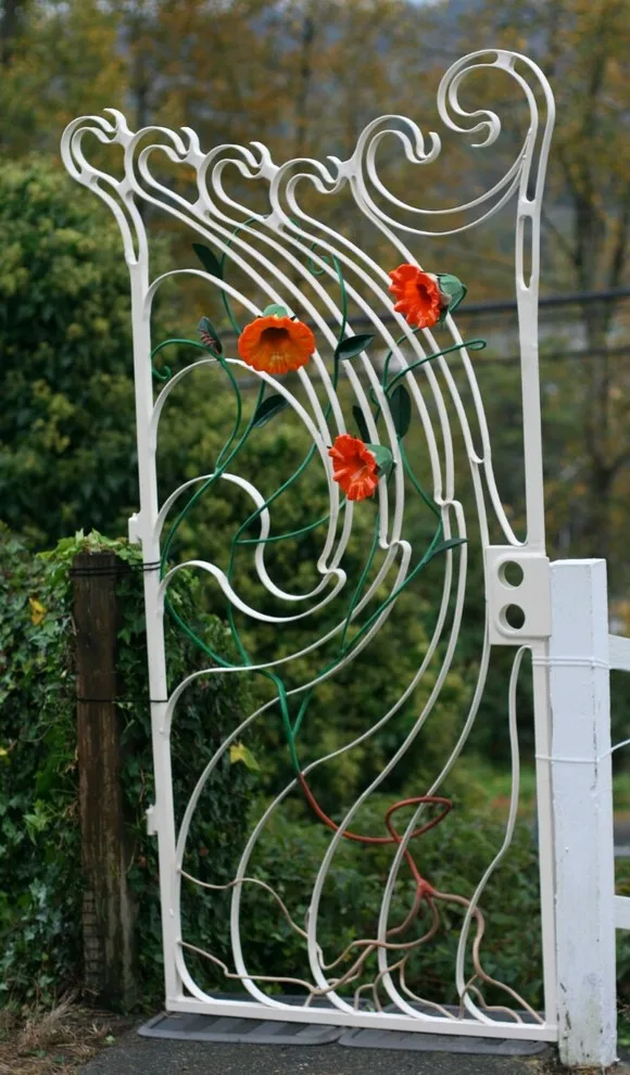 Vineyard Entrance Gate by Carbon & Sand - Photo 4