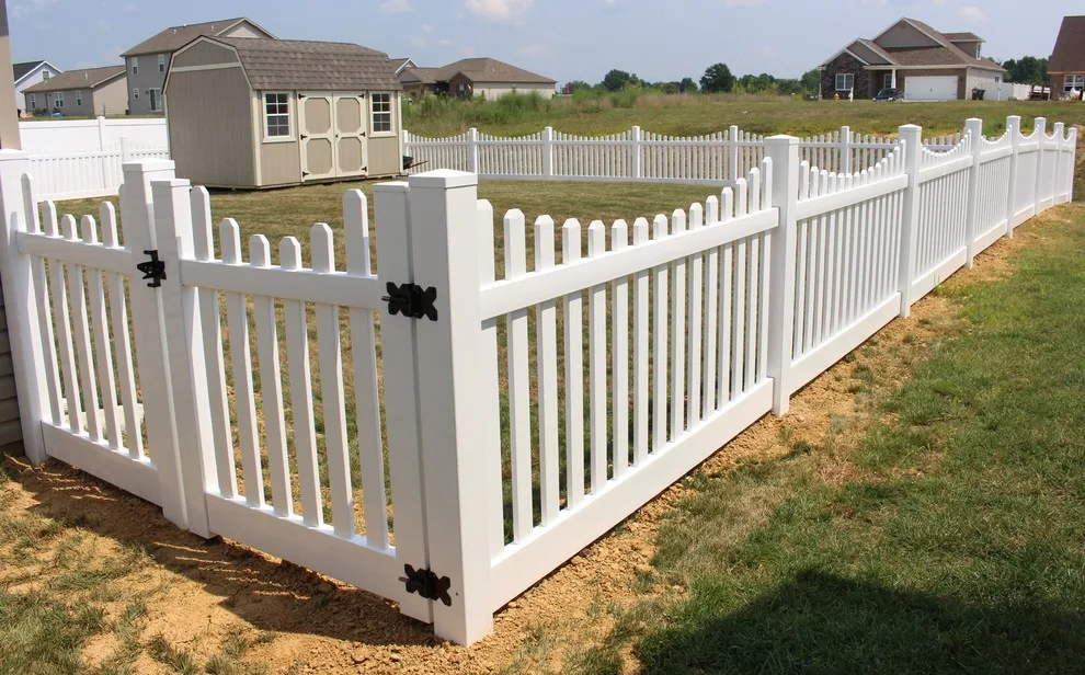 Vinyl fence images by Mr. Fence - Photo 8