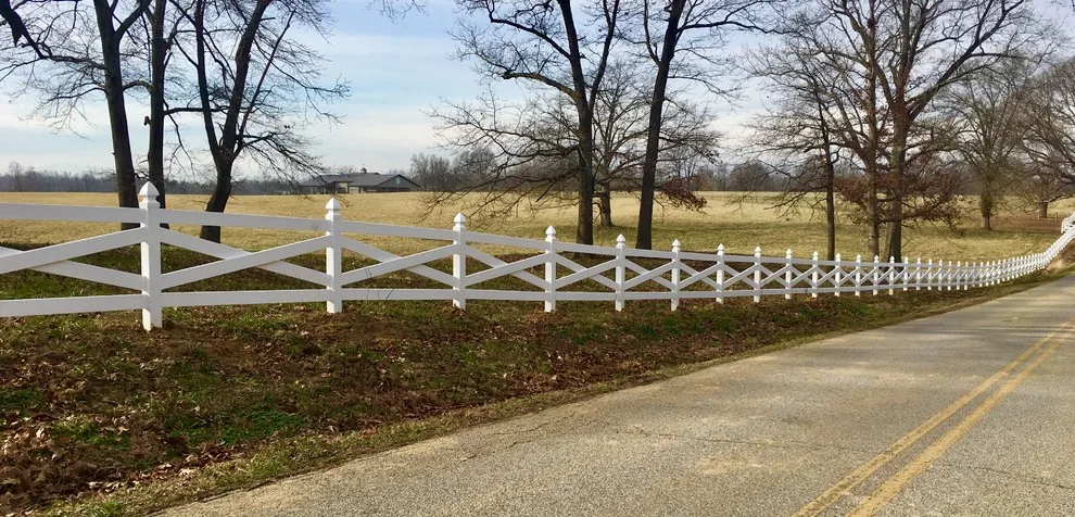 Vinyl fence images by Mr. Fence - Photo 22