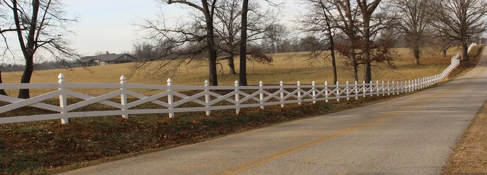 Vinyl fence images by Mr. Fence - Photo 6