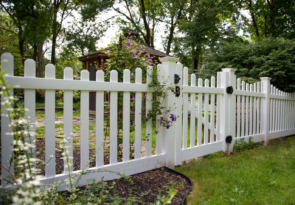 Vinyl Enclosures by Boise Fence - Photo 16