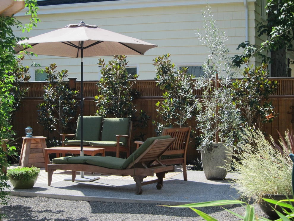 Cozy Irvington Back Yard by Becky Bourdeau Designs Inc - Photo 13