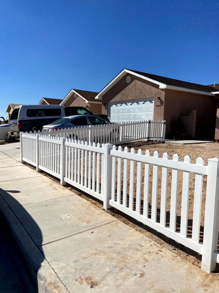 Vinyl Fence Initiatives by Sierra Alta Fence, LLC - Photo 5