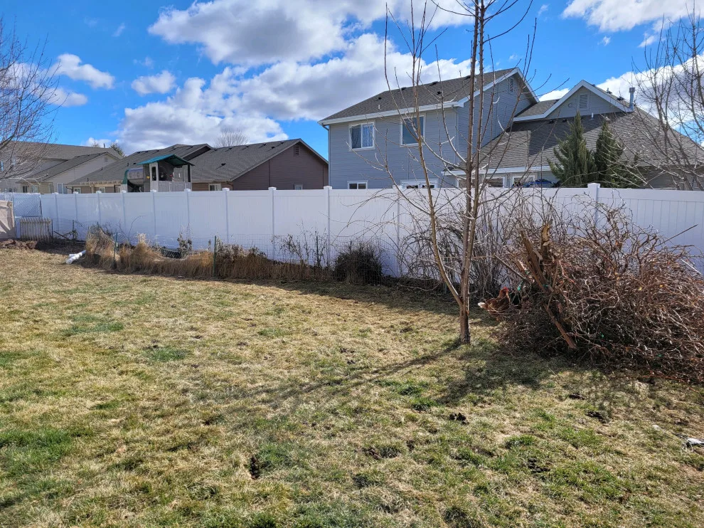 Vinyl Fence Initiatives by Sonrise Fence - Photo 2