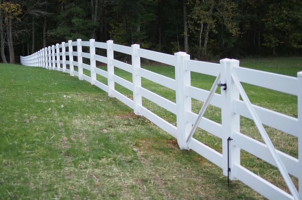 Vinyl Enclosures by Amerifence - Photo 6