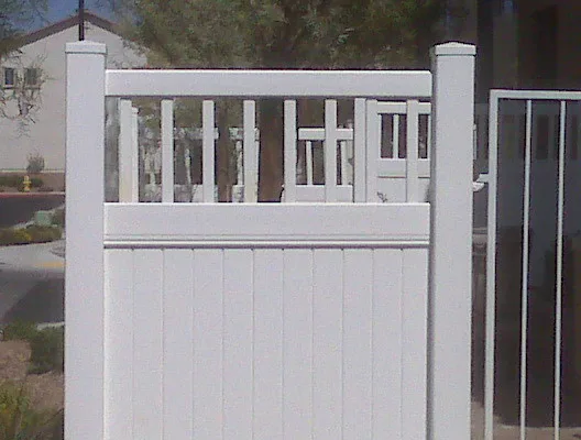 Divine About The Fence - Photo 5