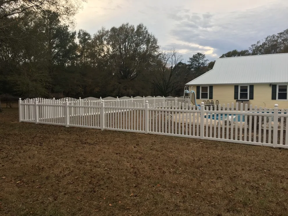 Zachary Fence Llc - Photo 9