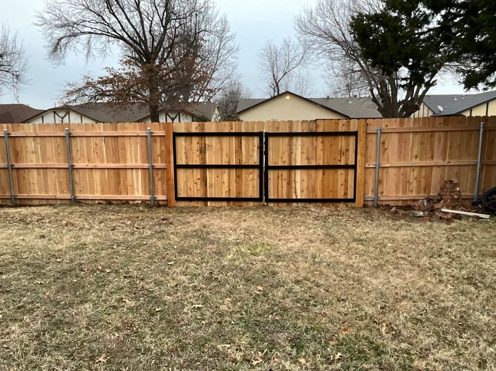 Legacy Fence - Photo 8