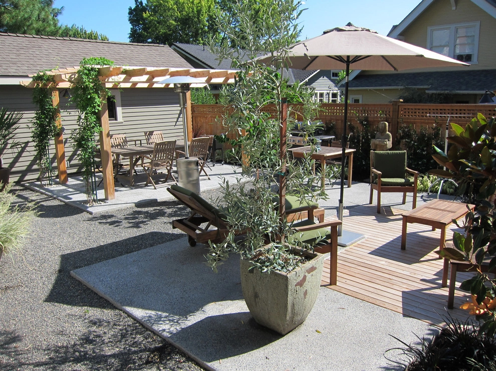 Becky Bourdeau Designs Inc - Photo 11