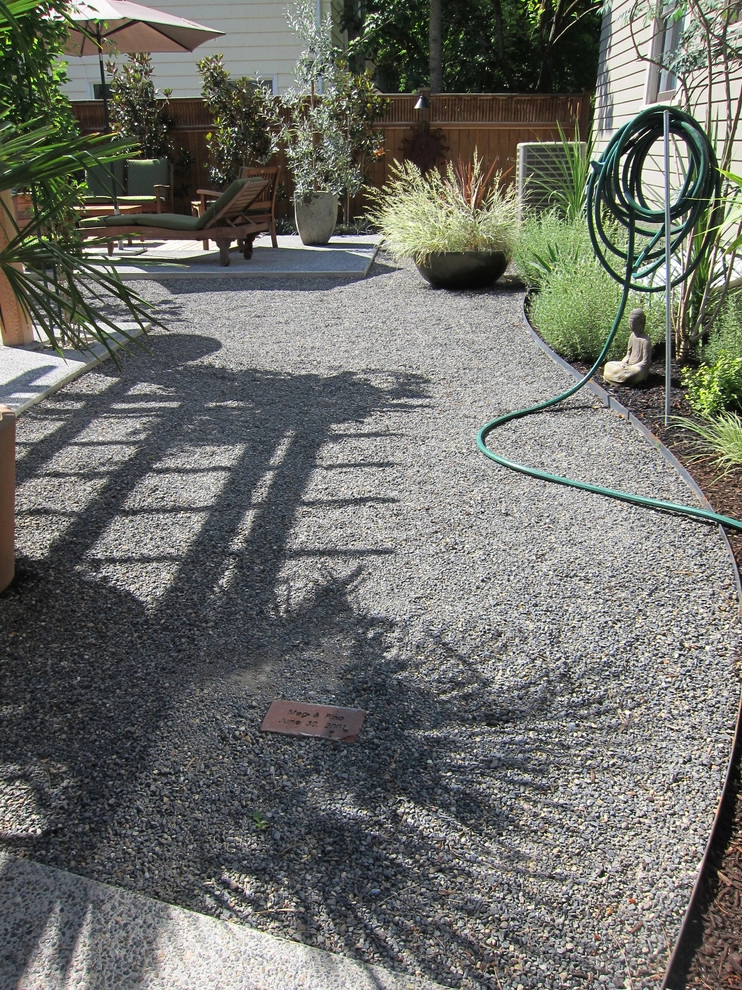 Cozy Irvington Back Yard by Becky Bourdeau Designs Inc - Photo 12