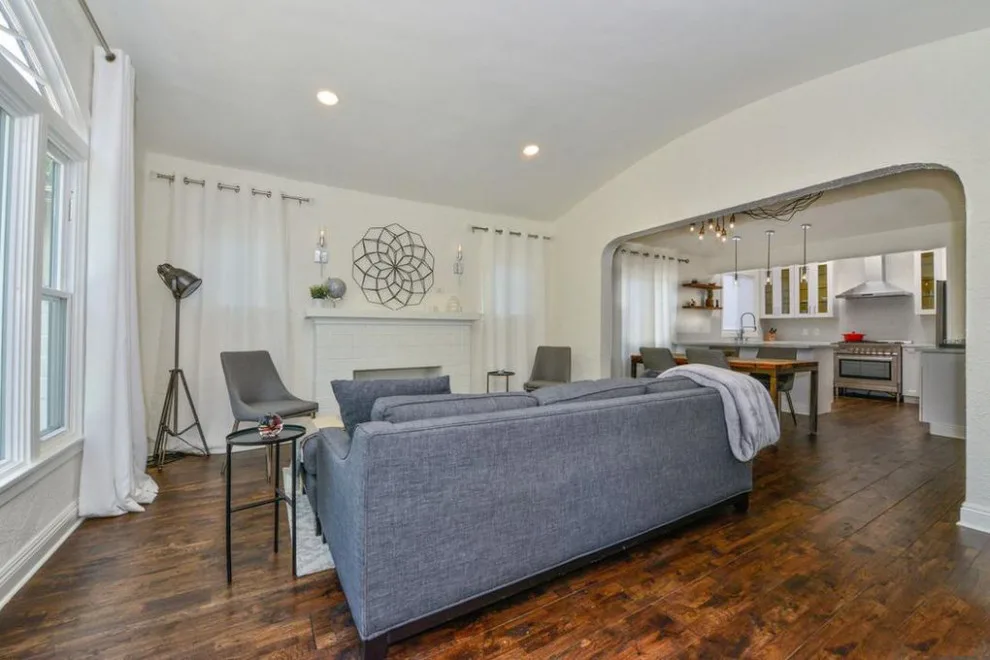 1930s Bungalow Redefined by IM Design - Photo 8