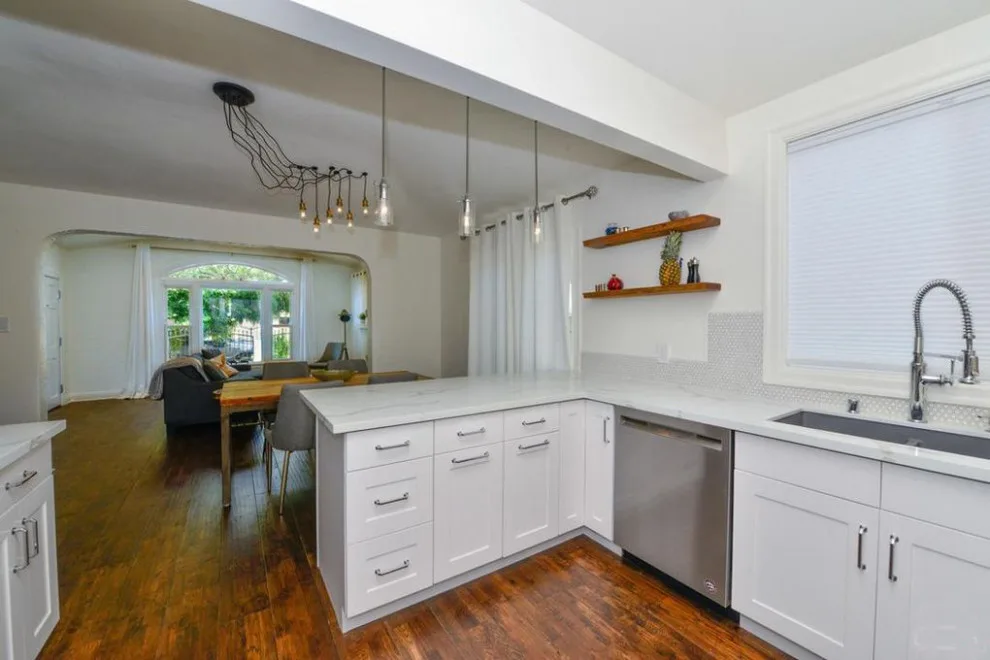 1930s Bungalow Redefined by IM Design - Photo 14