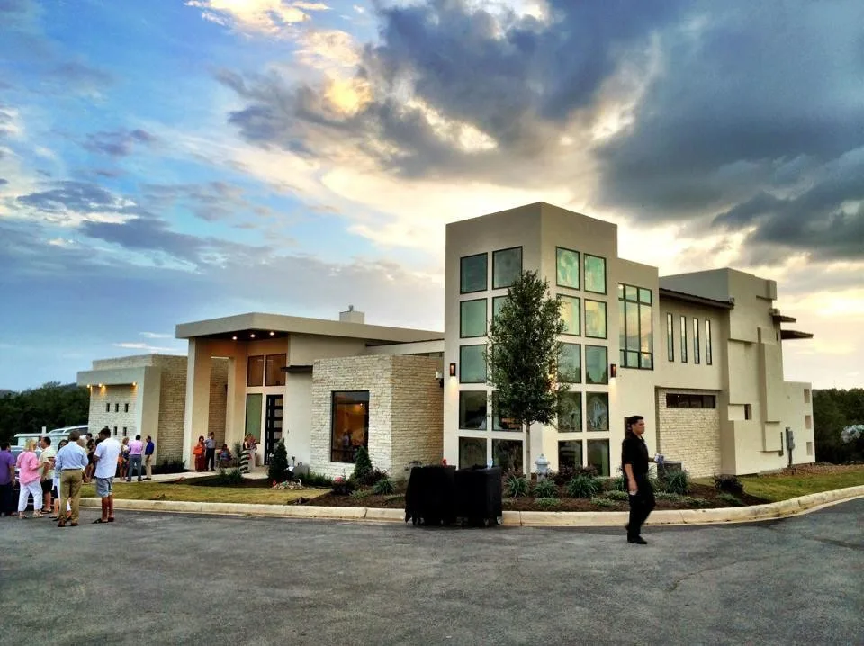 2014 HOME SHOWCASE - DOMINION by Oscar E. Flores Design Studio, LLC - Photo 8