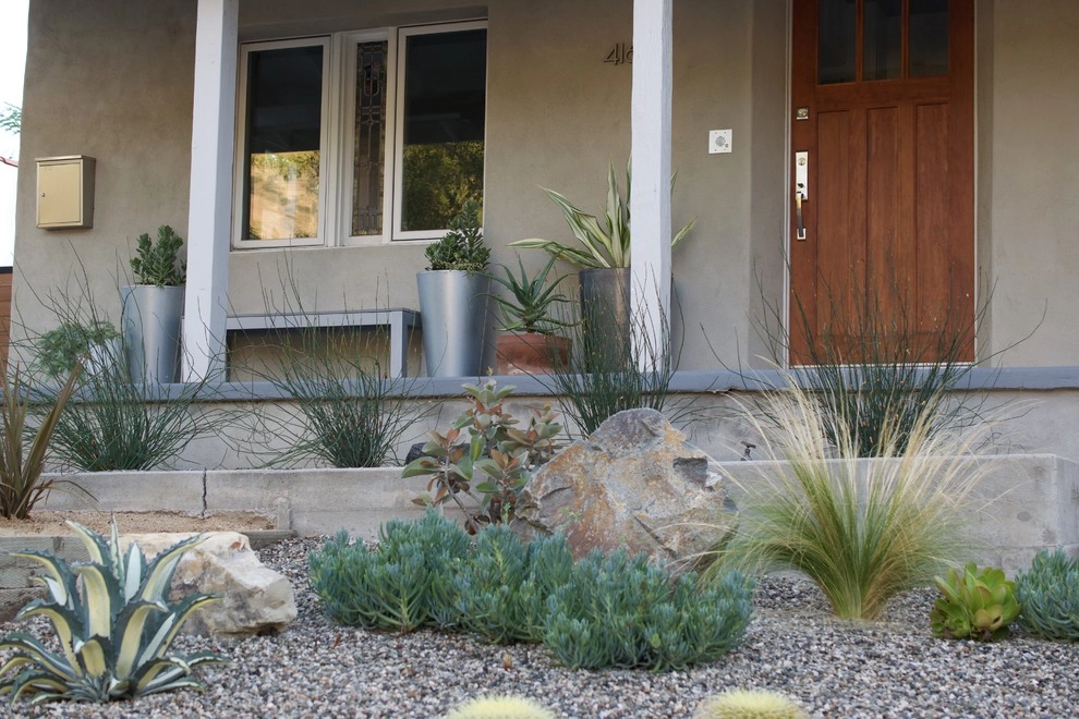 Los Feliz Modern Oasis by Becky Bourdeau Designs Inc - Photo 7