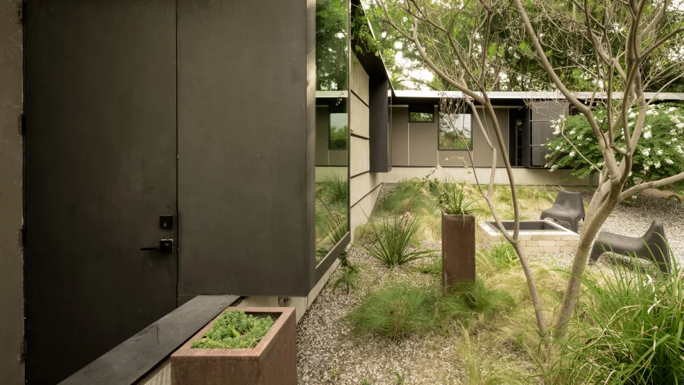 Create Home (artist residence, studio, accessory dwelling unit) by Hush House - Photo 7