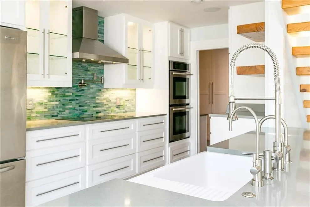 Isle Home by Aleman Residential Design - Photo 4