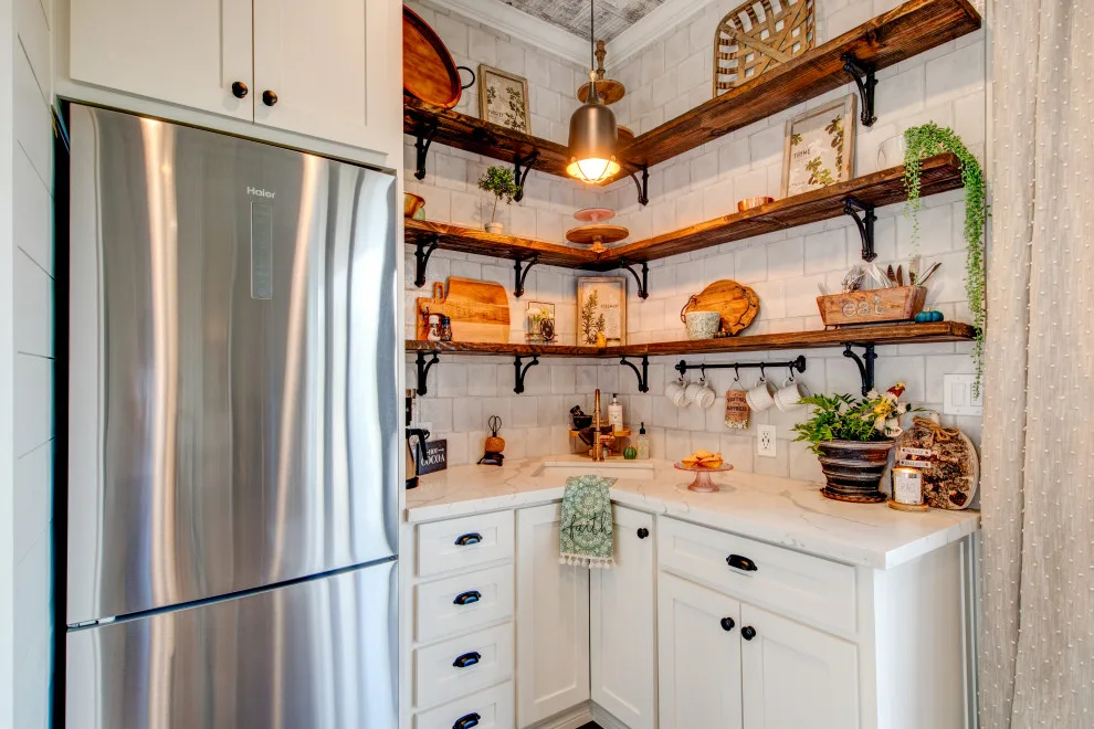Garage to Guest Suite Renovation by Bohannon Design Team - Photo 16