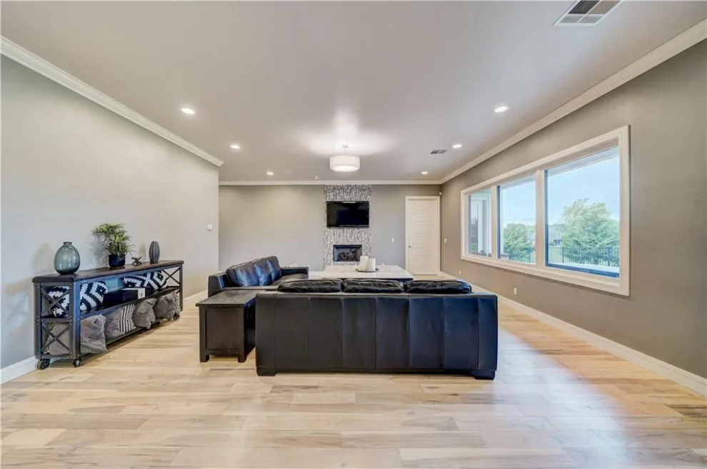 Cline Home - Edmond, OK by FRY | DESIGN Co. - Photo 11