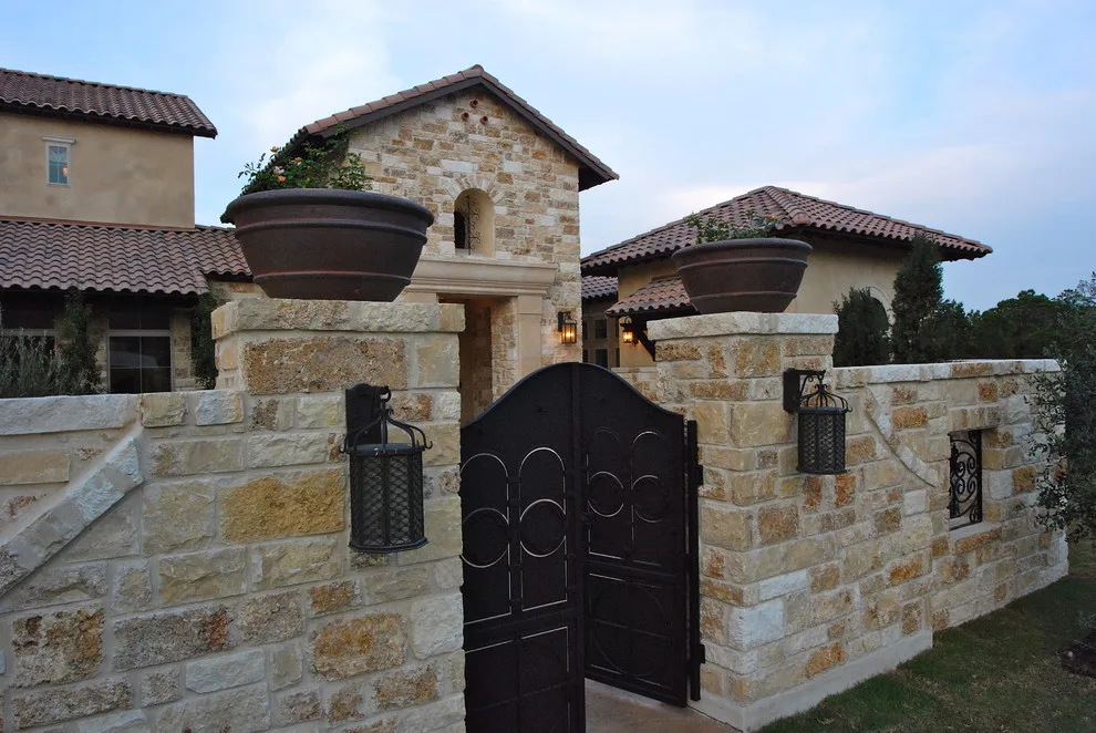 Anaqua Springs - Modern Mediterranean by A-Design By Gustavo Arredondo, Inc. - Photo 8