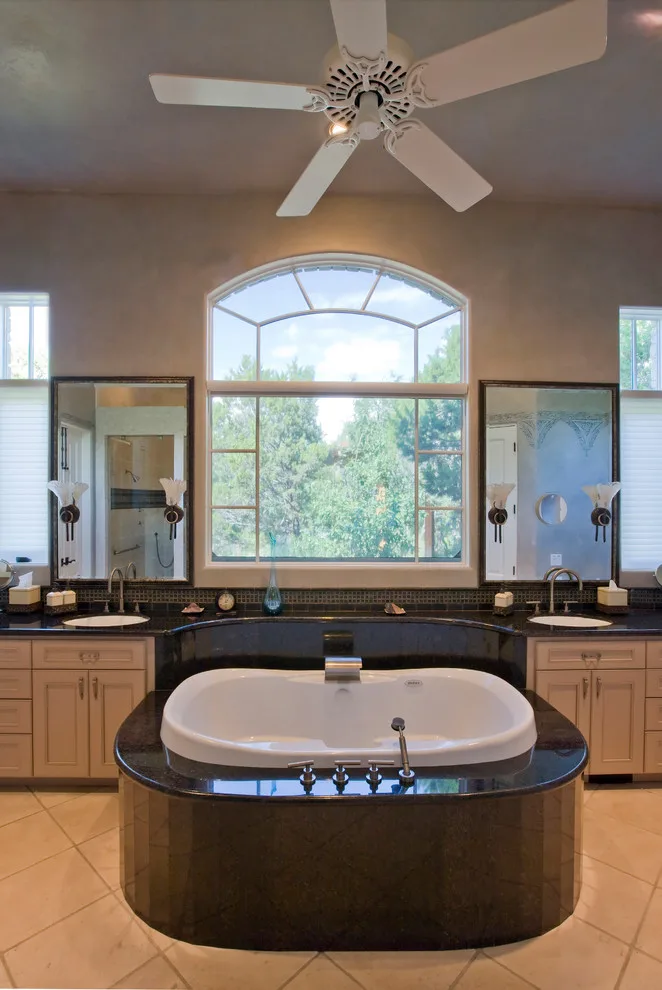 Eccentric Lakeside Retreat by Austin Design Group - Photo 3