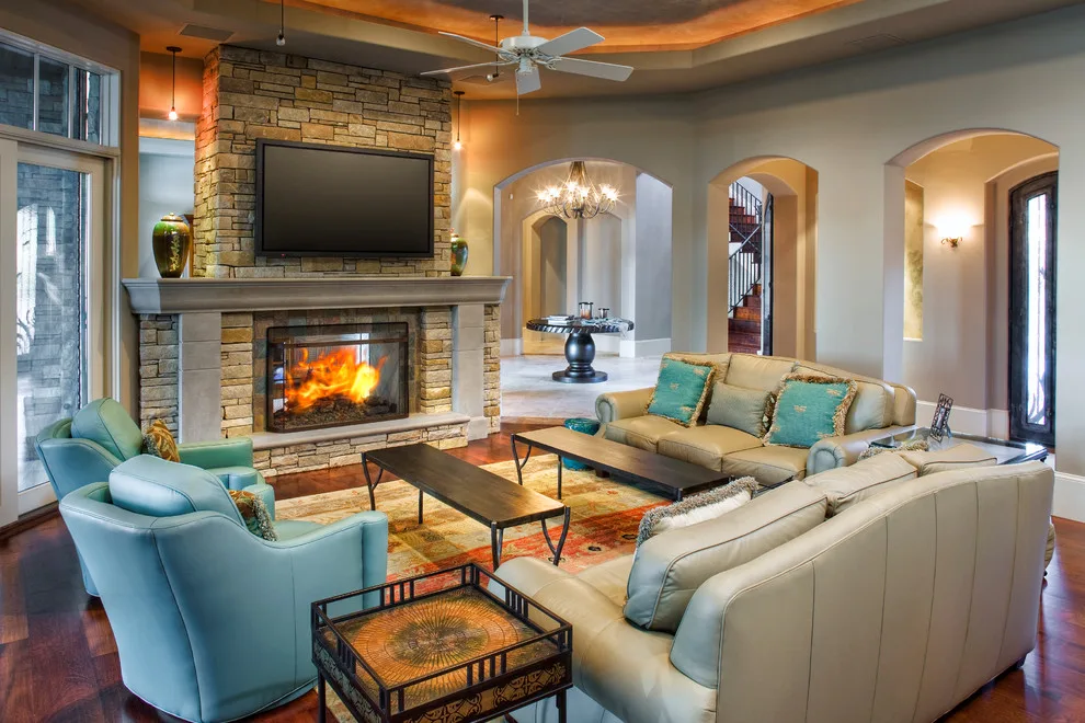 Eccentric Lakeside Retreat by Austin Design Group - Photo 5