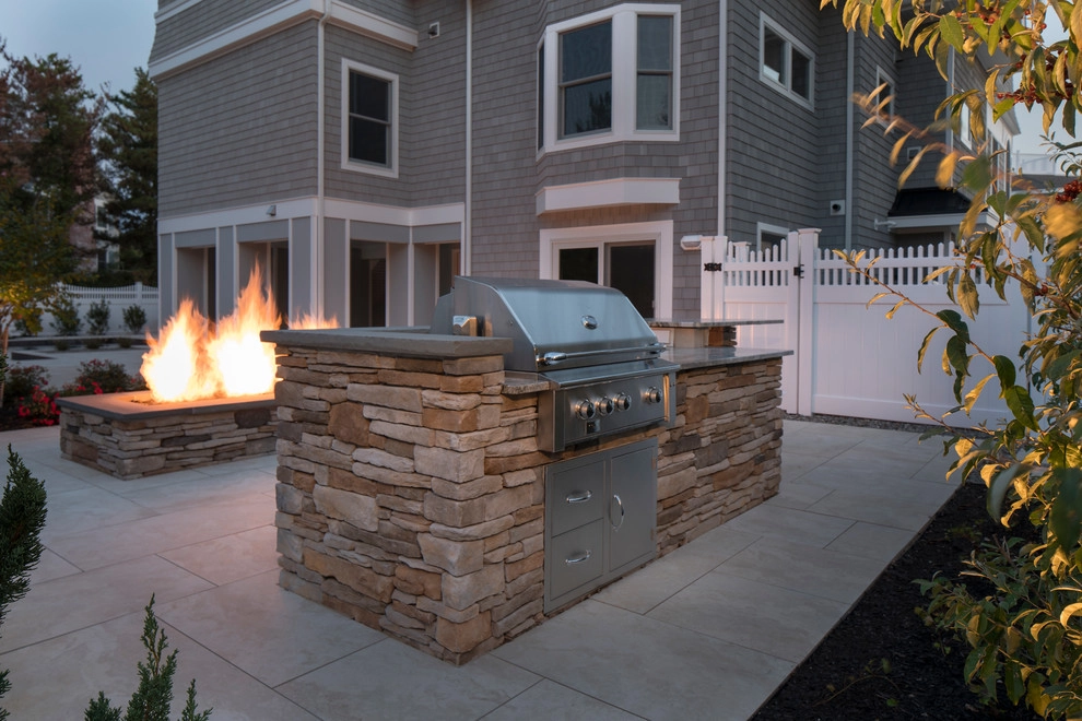 Contemporary Pool and Hardscape by Beechwood Landscape Architecture And Construction - Photo 9